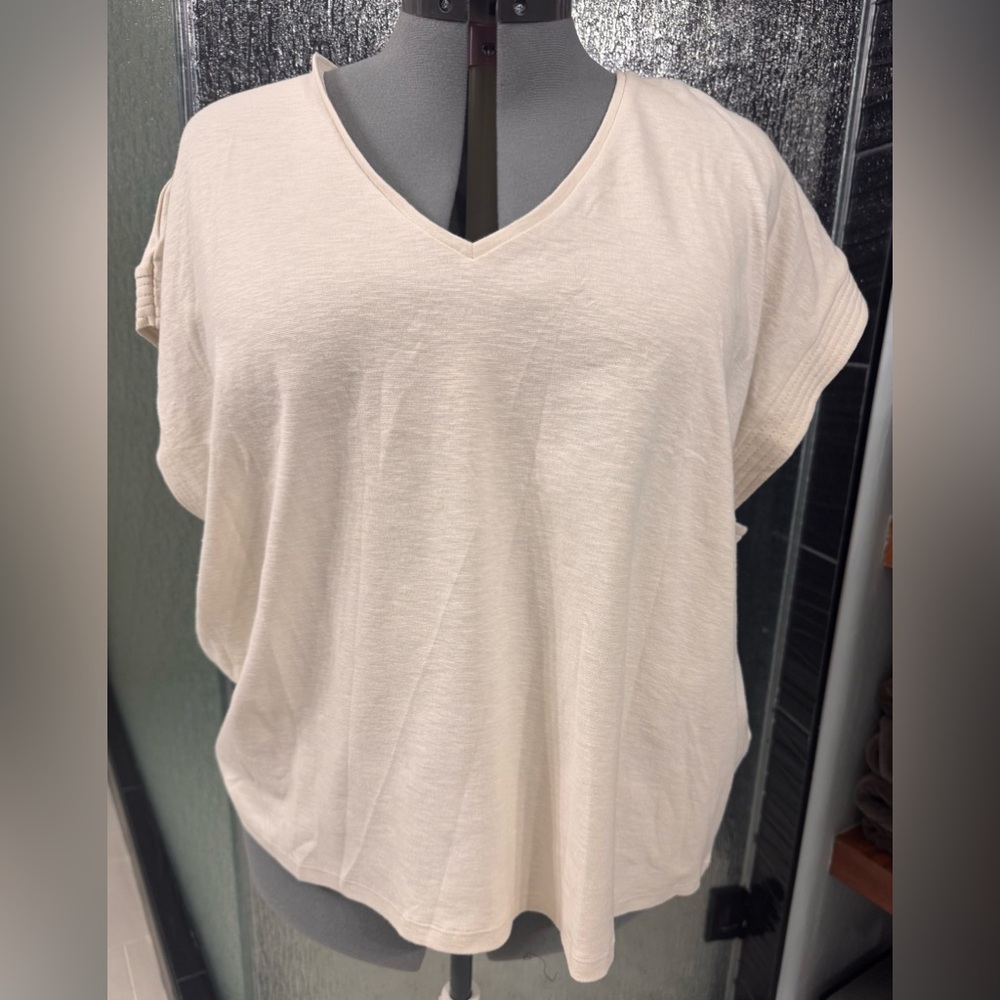 Cream colored knit xxl banana republic top nwt